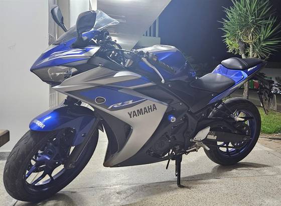 YAMAHA YZF R3 
